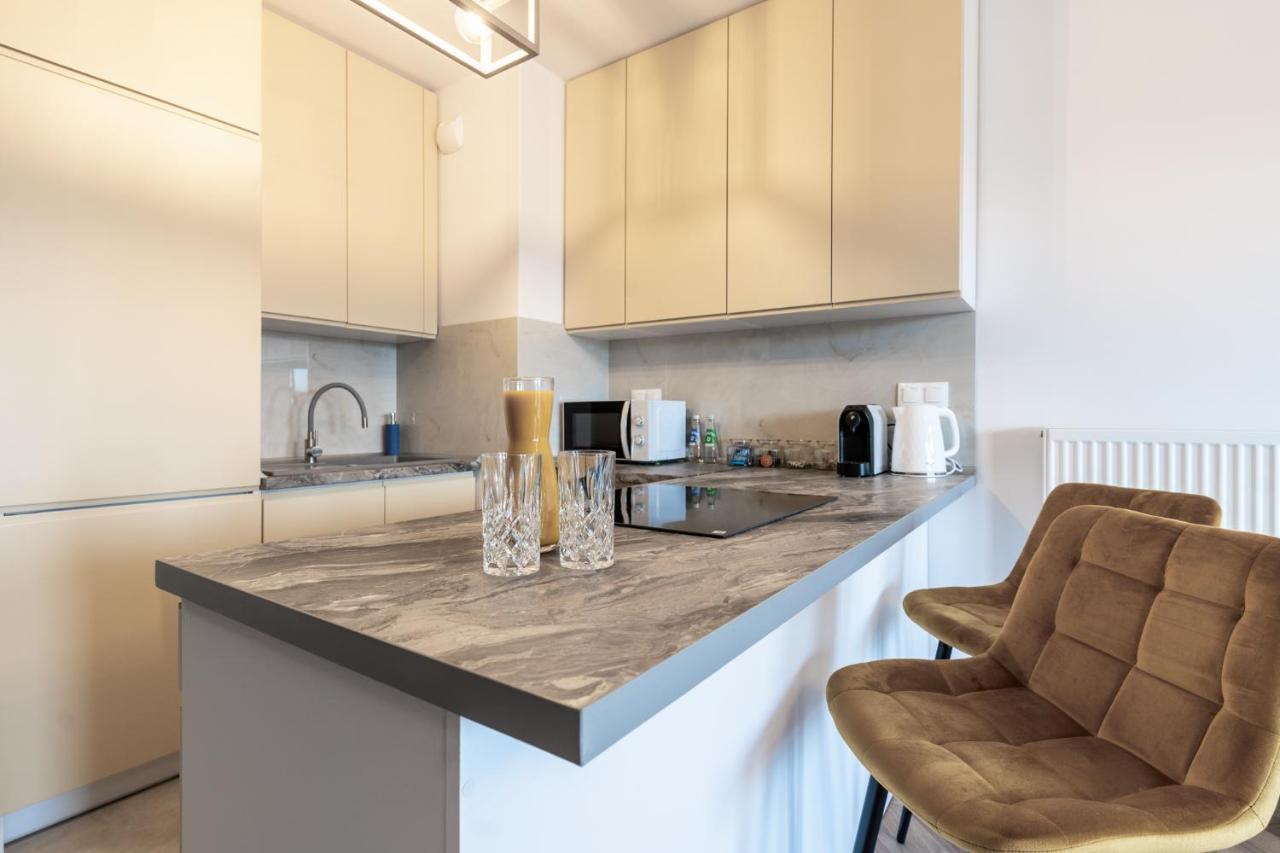 Lotte Apartment - Parking Podziemny, Osiedle Strzezone Гливице Экстерьер фото